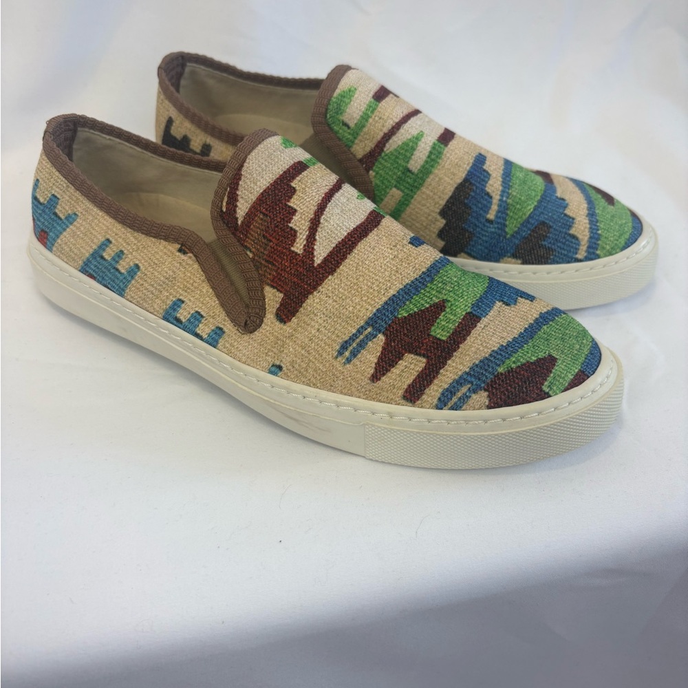 Res Ipsa Kilim Women’s 8